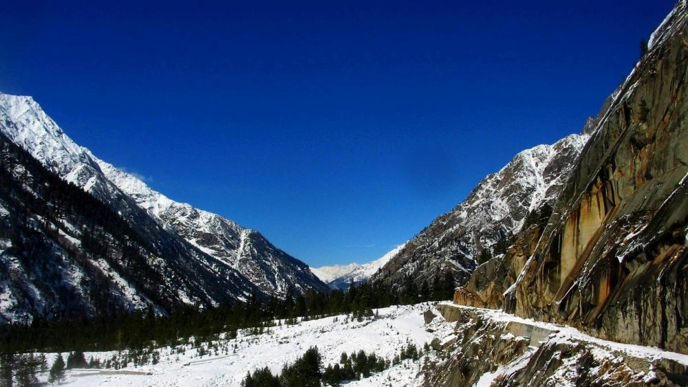 On the way to Chitkul