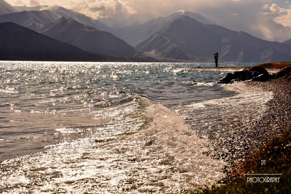 Waves at Pangong Lake