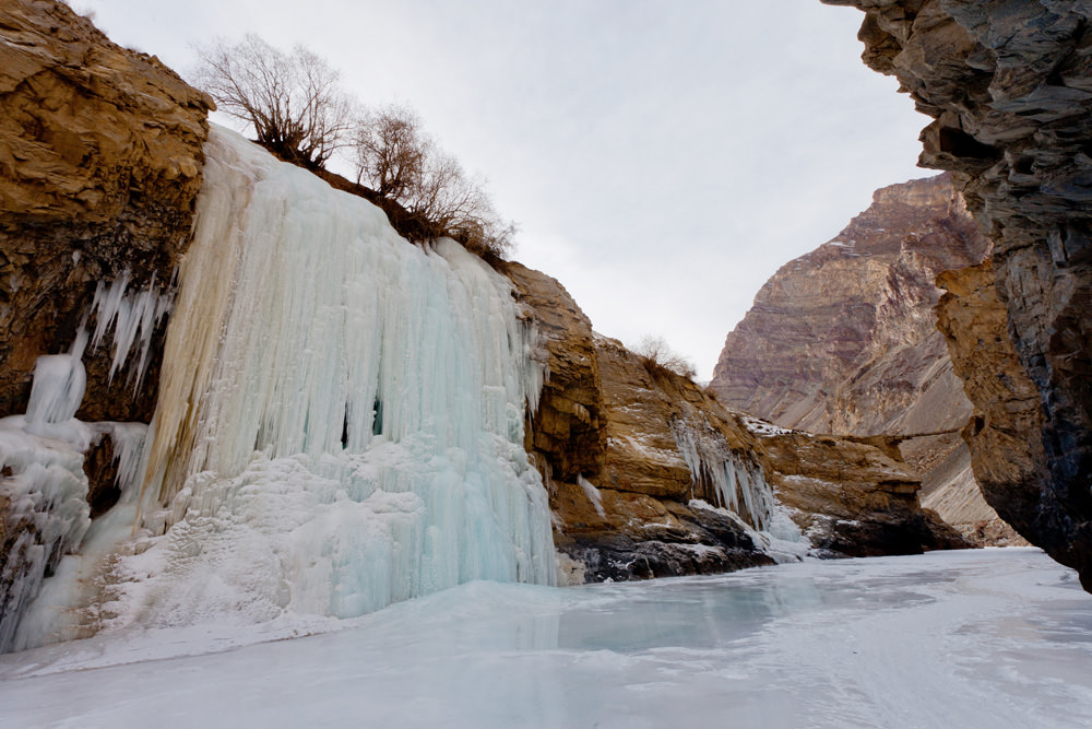 Chada Trek Frozen Waterfall at Nerak